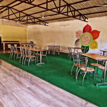 Garud Chatti River Resort Rishīkesh Екстериор снимка