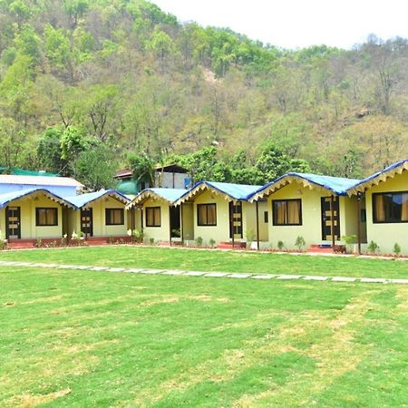 Garud Chatti River Resort Rishīkesh Екстериор снимка
