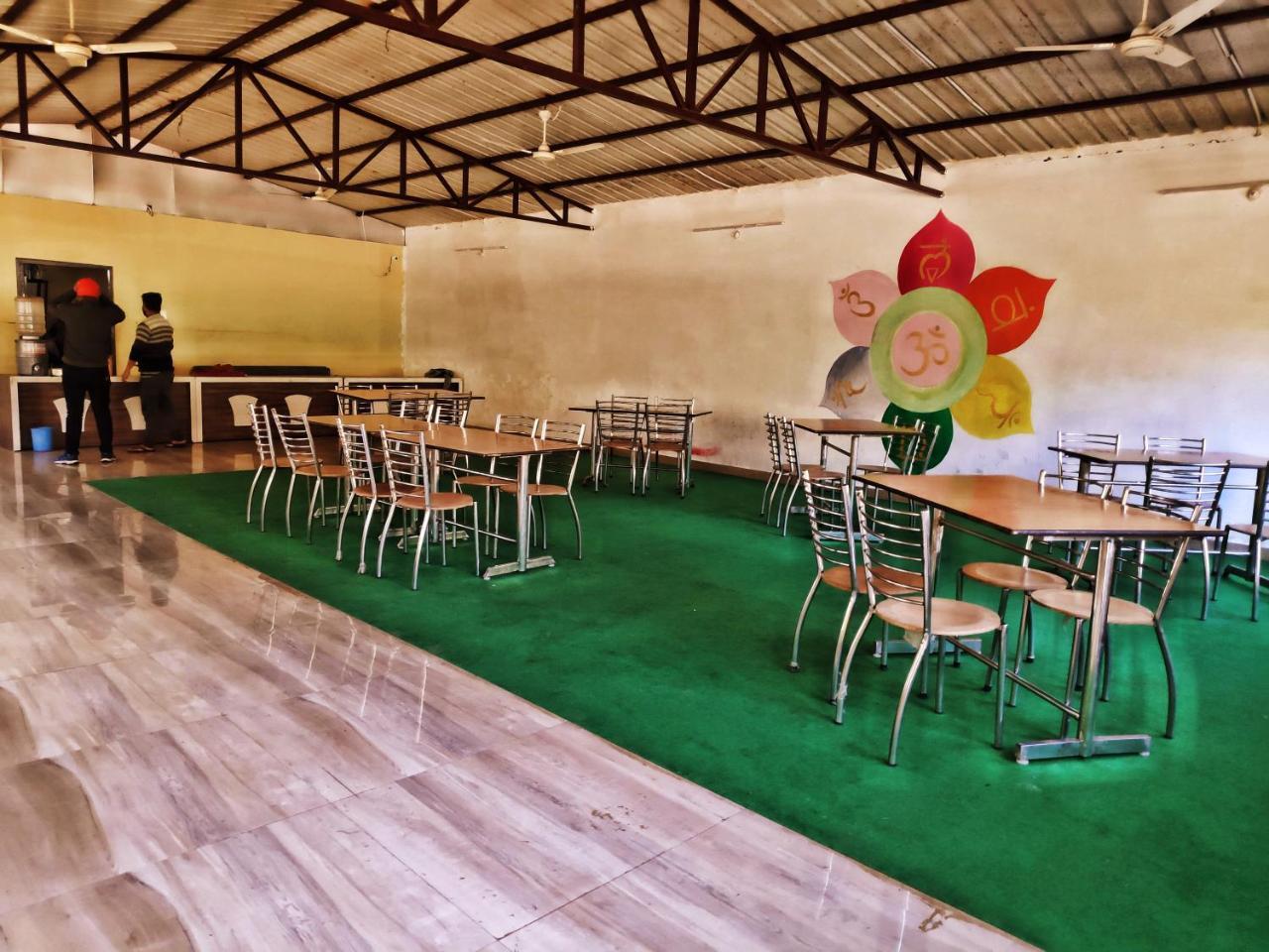 Garud Chatti River Resort Rishīkesh Екстериор снимка
