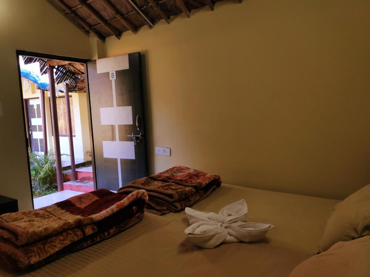 Garud Chatti River Resort Rishīkesh Екстериор снимка